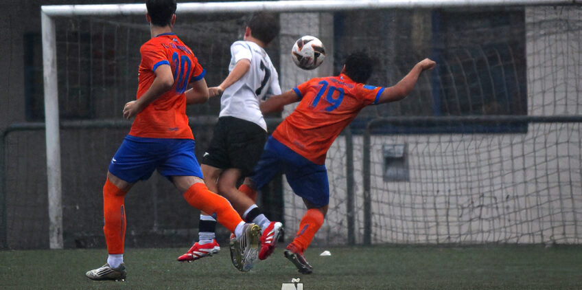 C.D. San Marcial. Crónica. Aire para el Cadete de Honor.